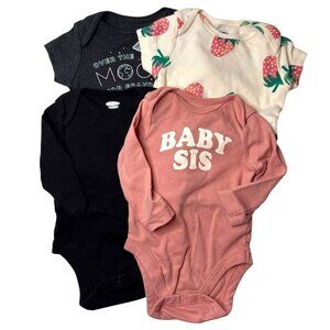 Old Navy Baby Girls Bodysuit‎ Bundle 0-3 M Lot of 4
